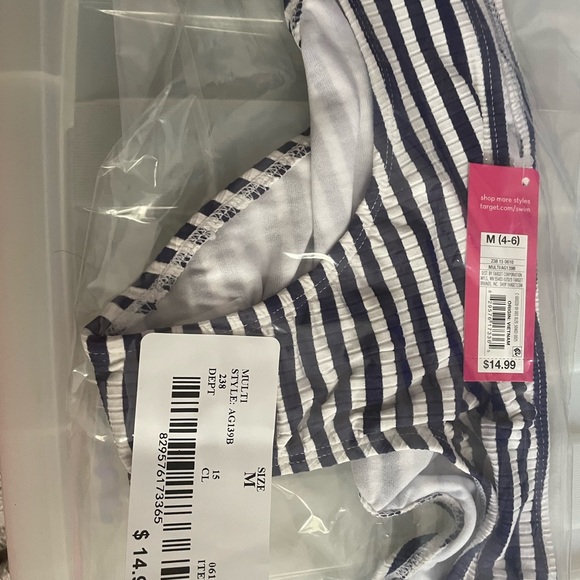 Target Women’s /teen pink swimsuit top with blue/white stripe bottom-M4-6-NWT - Picture 11 of 11